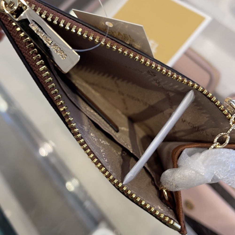 Michael Kors Jet Set Travel Small Leather Top Zip Coin Pouch With ID - Picture 9 of 10